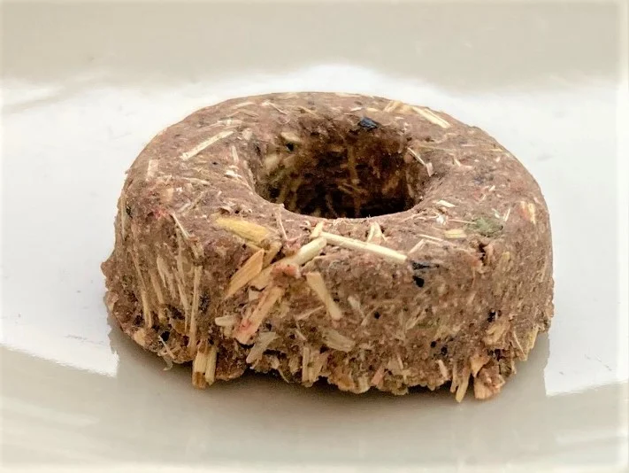 Belinda Says Hay: “Treats for Humans, Part 2”